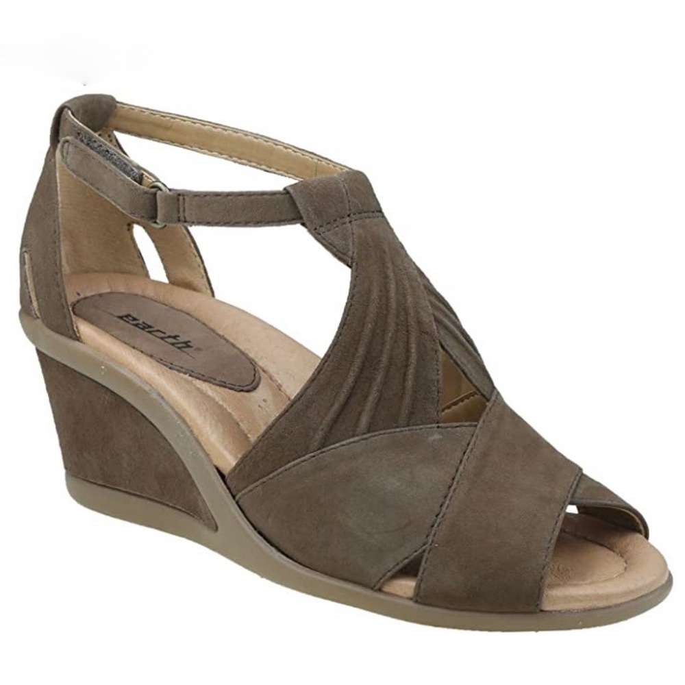 Earth Curvet Suede Wedge Heels